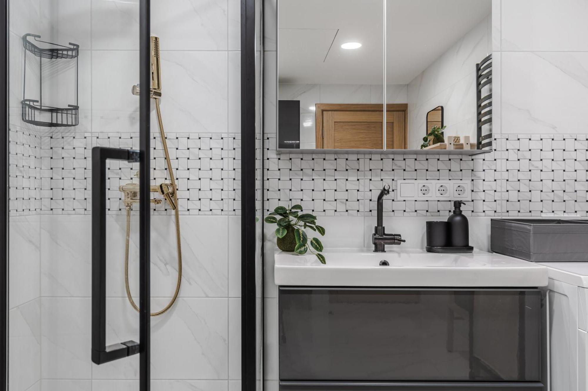 Fantasy House, Cozzy Apartmens, Free Parking, Long Stays Welcome Vilnius Luaran gambar