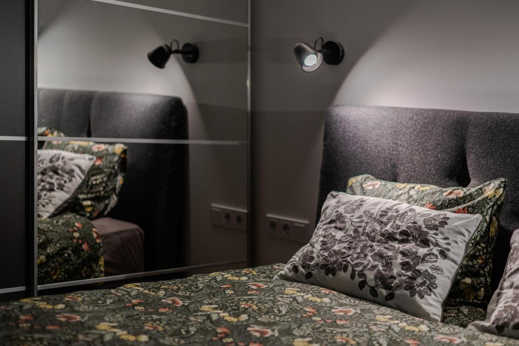 Fantasy House, Cozzy Apartmens, Free Parking, Long Stays Welcome Vilnius Luaran gambar
