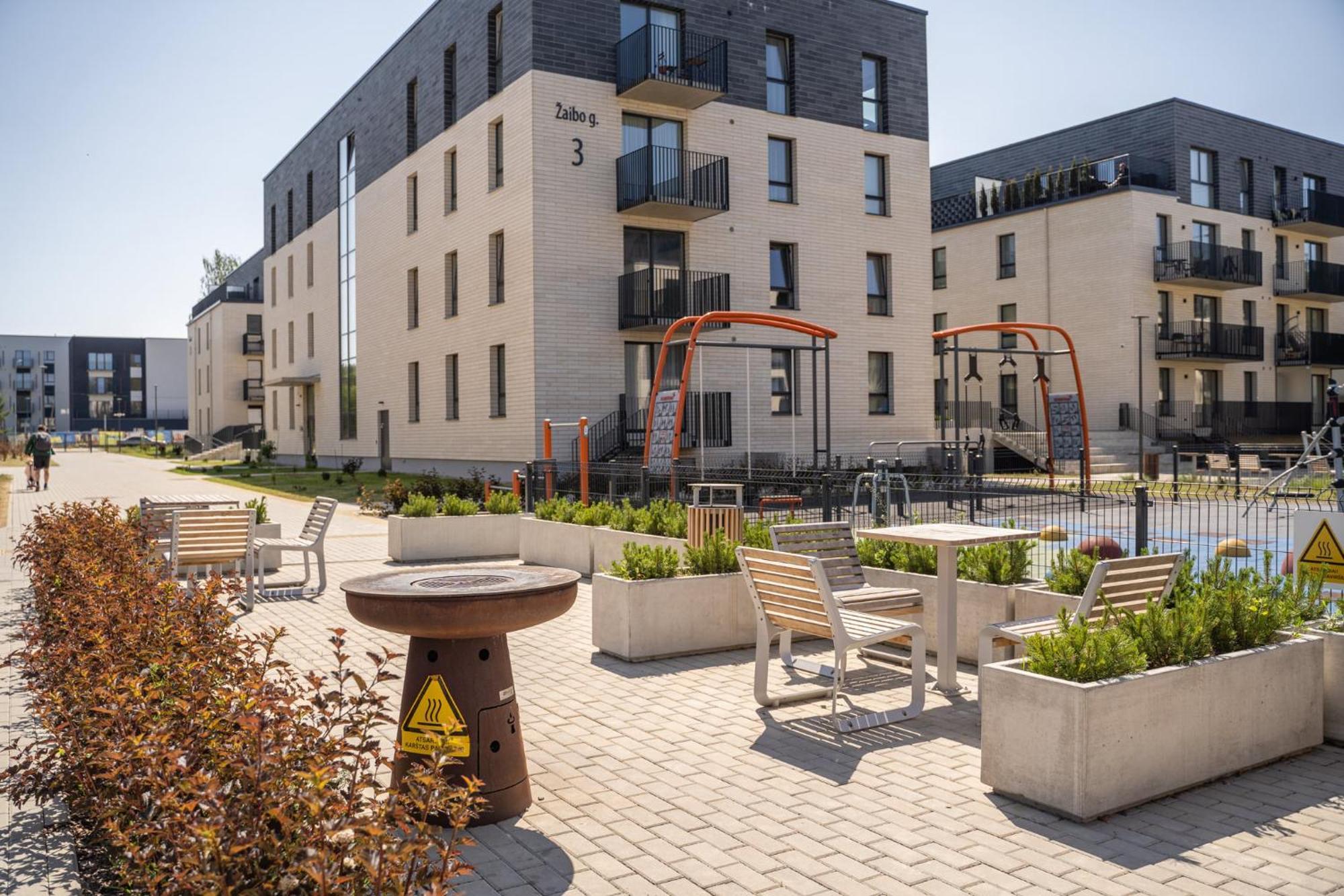 Fantasy House, Cozzy Apartmens, Free Parking, Long Stays Welcome Vilnius Luaran gambar